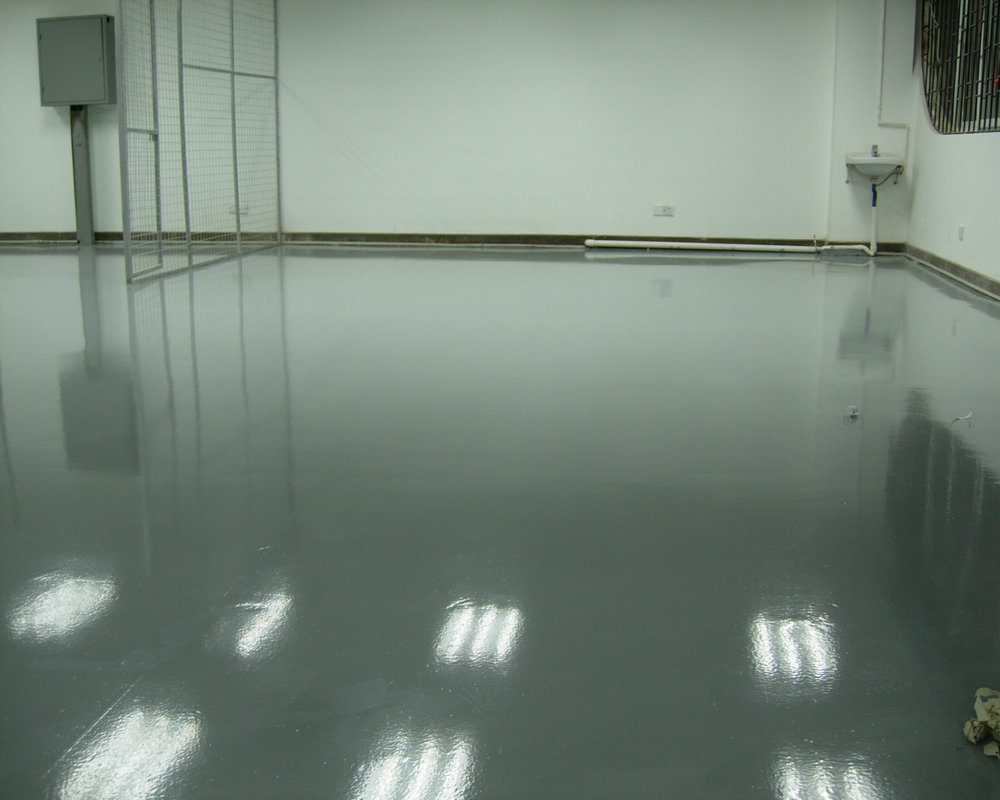 環(huán)氧樹脂地坪漆施工中出現基層裂縫原因和修復辦法？