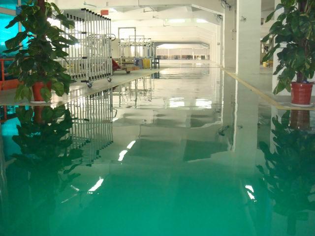 彩砂環氧地坪_滄晟環氧地坪漆廠家:無溶劑環氧地坪在重防腐領域的應用