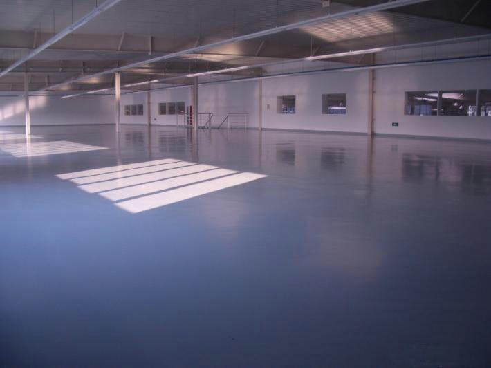 如何選購種類多樣的地坪漆，滄晟給您支招！