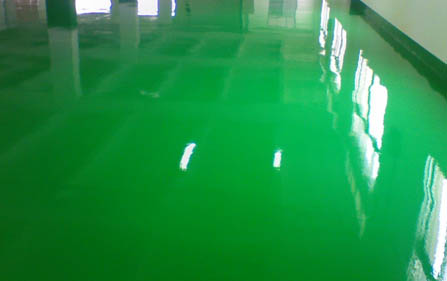 聚氨酯發泡膠地坪和環氧地坪有什么區別